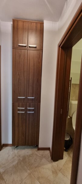 Unirii, Piata Constitutiei,